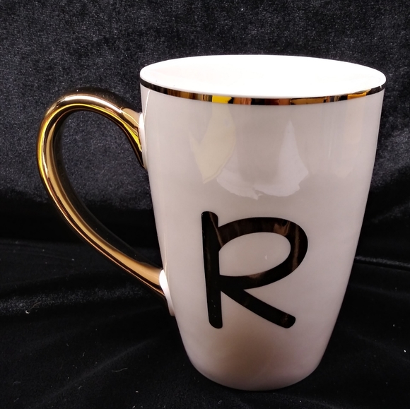Monogram letter "R" Coffee Mug - Picture 4 of 5